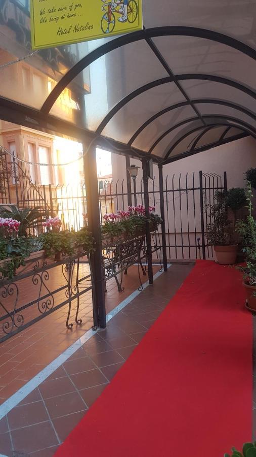 Albergo Natalina Finale Ligure Bagian luar foto